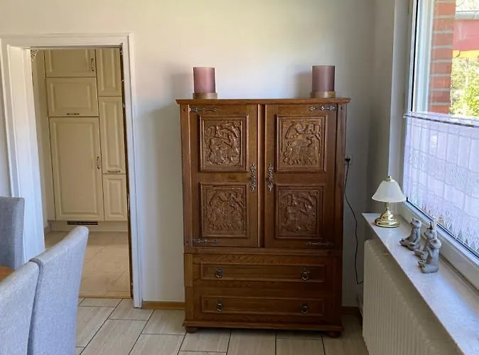 Angela * دانكيرن